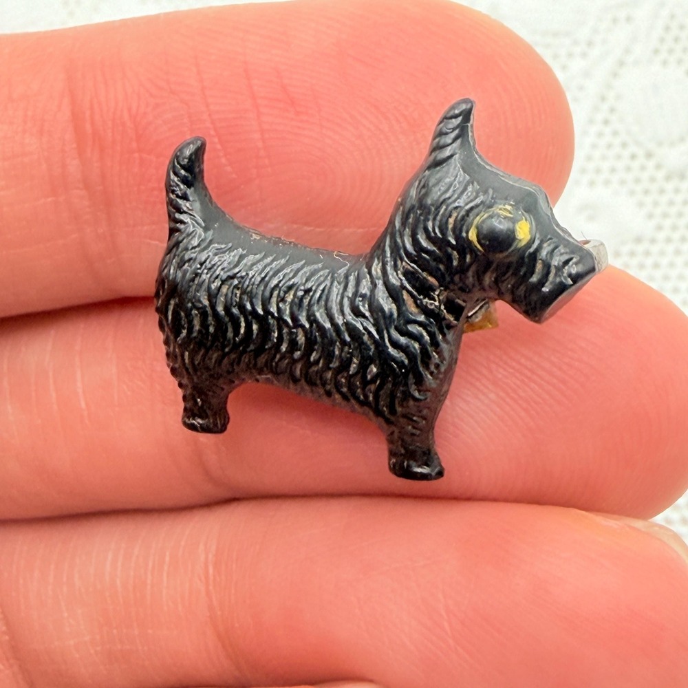 Vintage Black Scottie Scottish Terrier Dog Celluloid 50s Scatter Pin Brooch